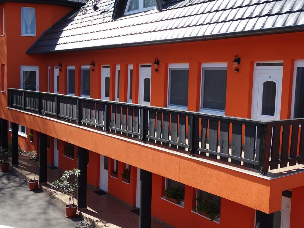 Rider Beach Balatonszárszó Exterior foto